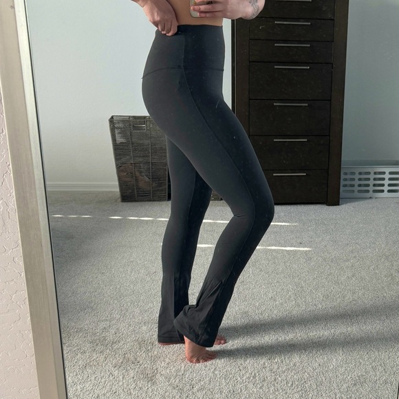 Lululemon Align Mini-Flared Leggings - Picture 6 of 6